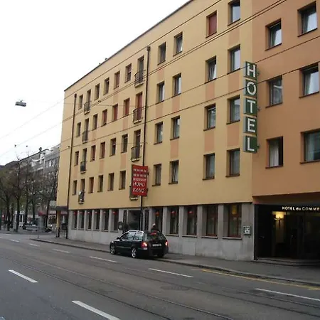 Du Commerce 3*